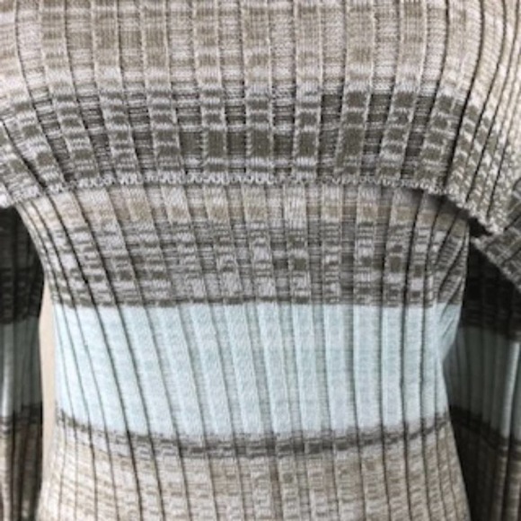 Soft Surroundings Light Weight Sweater - Picture 3 of 11